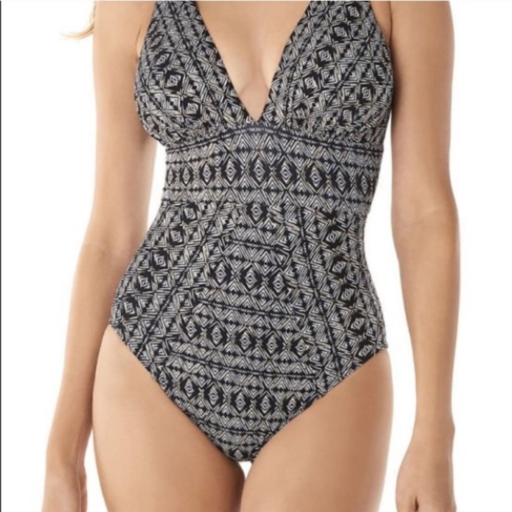 NWOT Miraclesuit Incan Treasure Odyssey One Piece